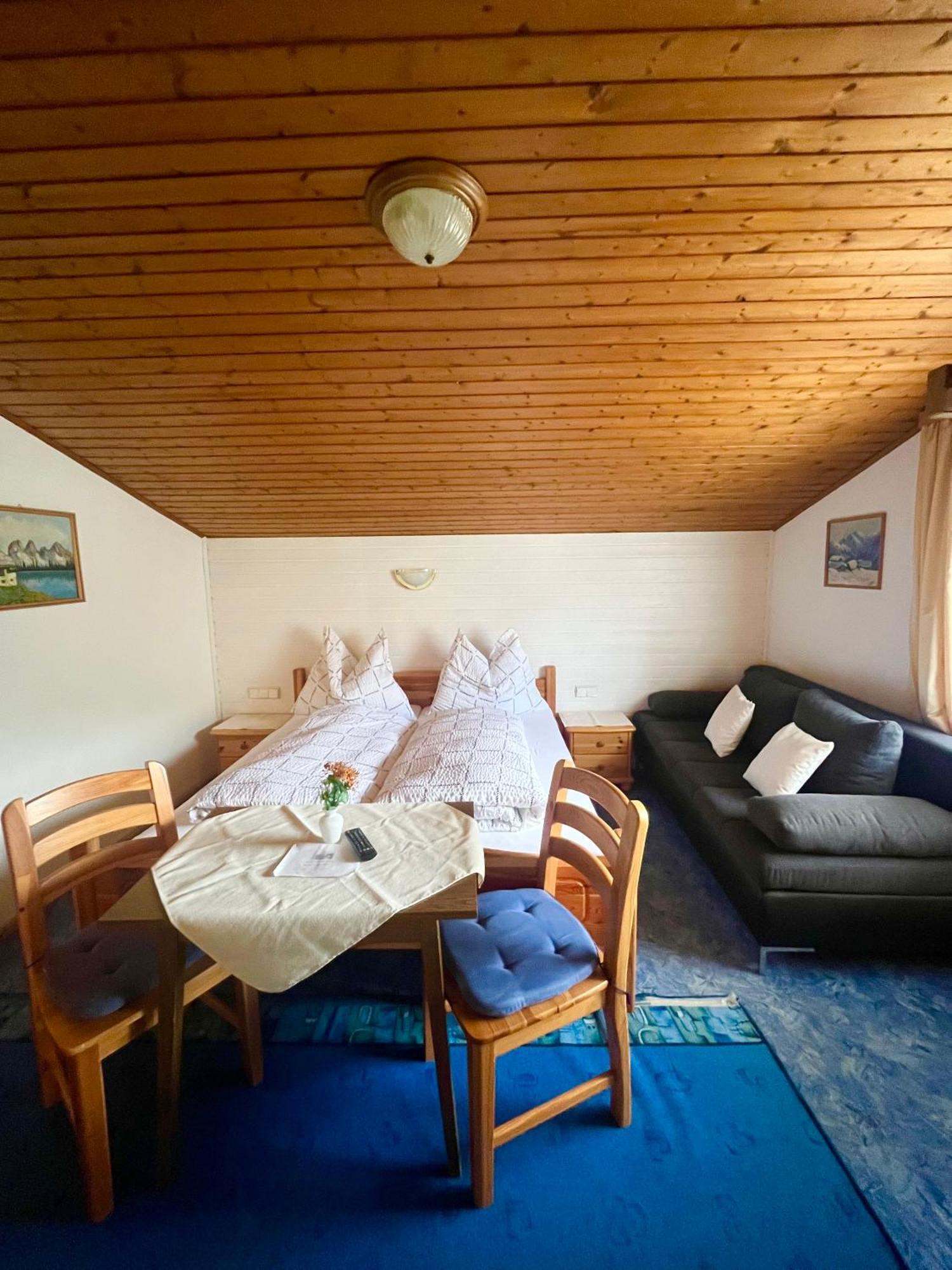 Pension Haus Georg 베스텐도르프 외부 사진